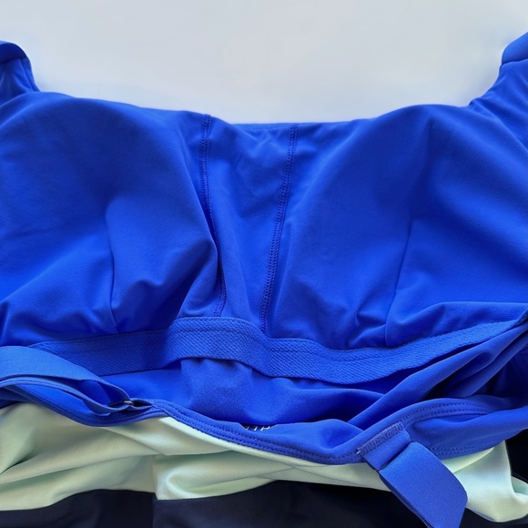 Athleta Coastline One Piece Swimsuit Blue - Picture 8 of 9